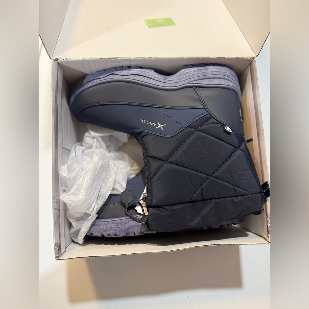 NWT/New In Box Arctix Women's Tracer Winter Boot - Picture 5 of 7